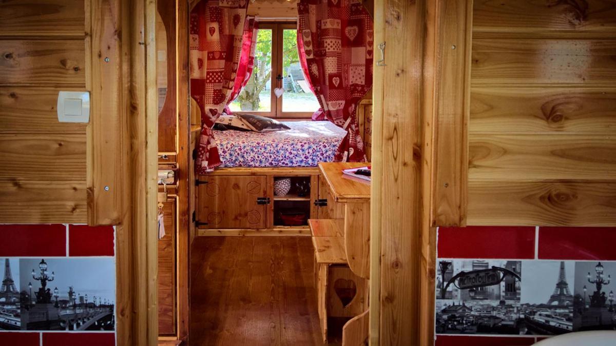 Roulottes Au Pied Du Vercors Сан-Жан-ан-Ройан Екстериор снимка