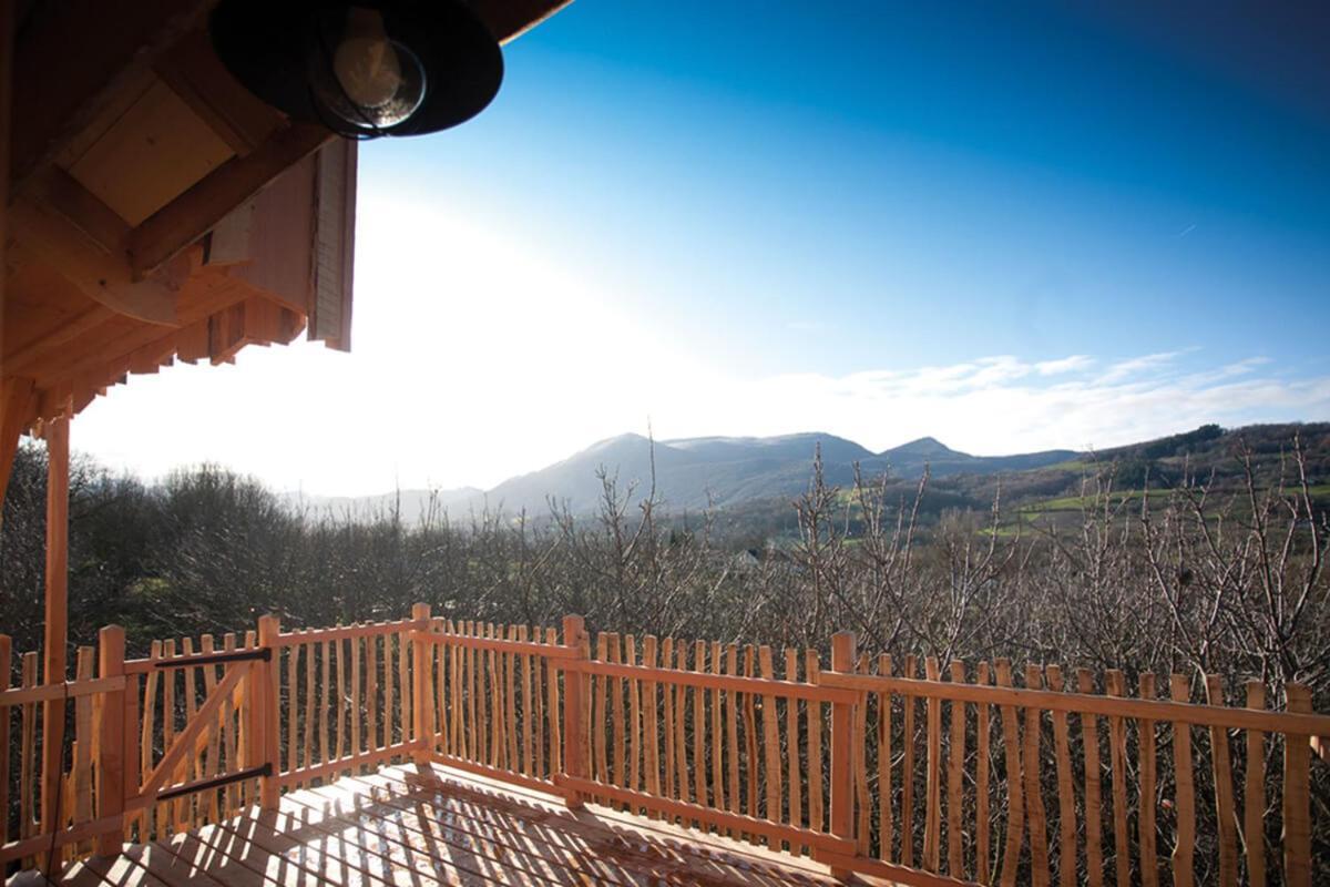 Roulottes Au Pied Du Vercors Сан-Жан-ан-Ройан Екстериор снимка